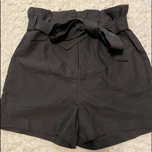 black windsor shorts